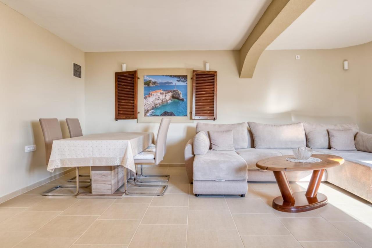 Apartamento Savovic_Lux Petrovac Exterior foto